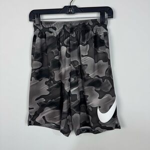 Nike Dri-Fit boys camo athletic shorts running workout